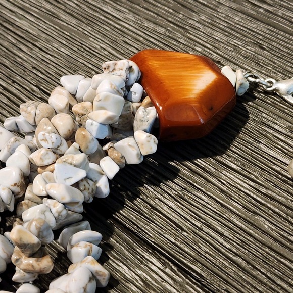 Designed by Gardenia Jewelry Handcrafted Turquoise Stone Statement Necklace - Picture 7 of 9